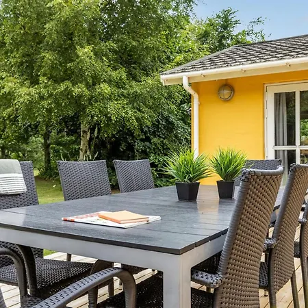 Holiday home Ahnandia - 200m From The Sea By Interhome